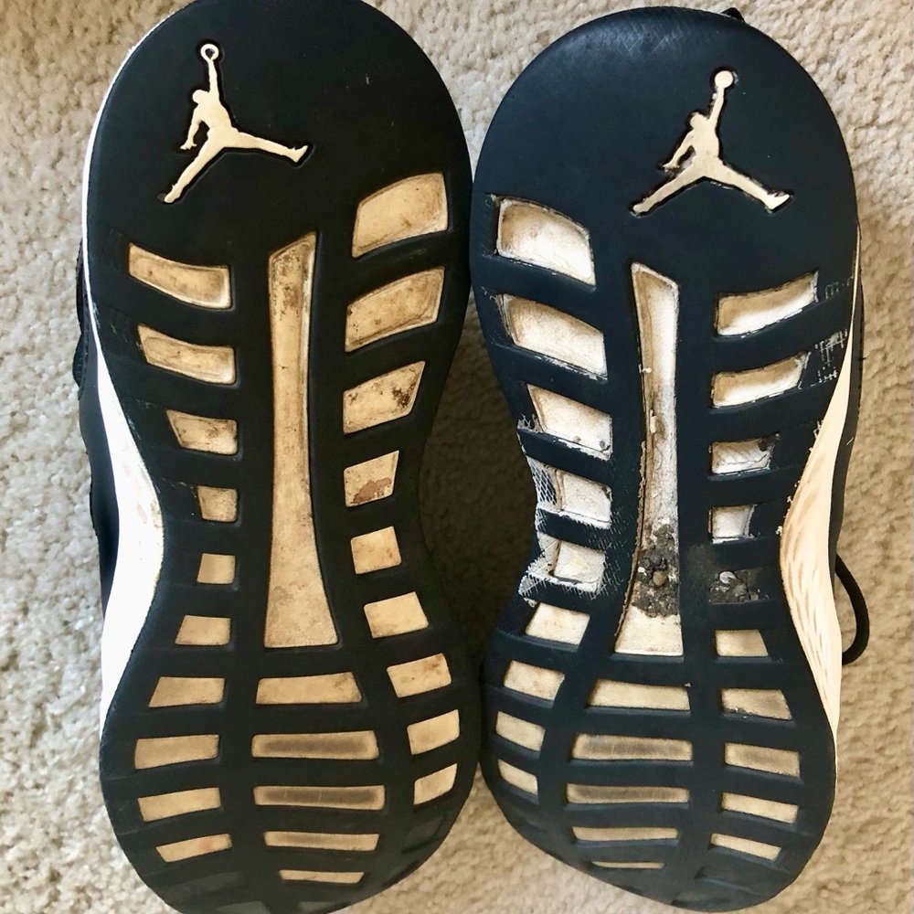 Men’s Nike Jordan Formula 23 Basketball Athletic Shoes - Picture 10 of 12